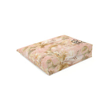 Load image into Gallery viewer, Cotton Packable Bag- Winter Sunbathing