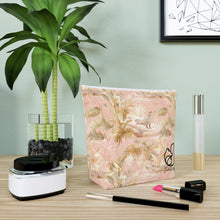 Load image into Gallery viewer, Cotton Packable Bag- Winter Sunbathing