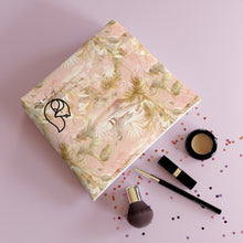 Load image into Gallery viewer, Cotton Packable Bag- Winter Sunbathing